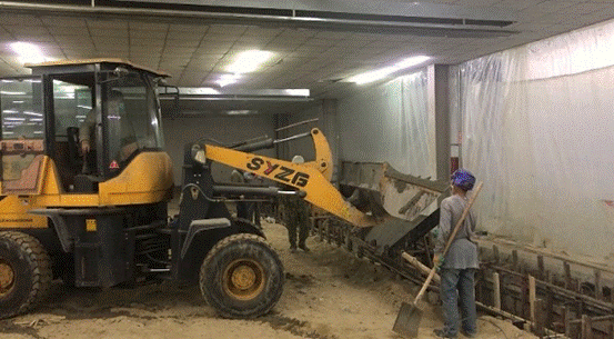 项目土建现。卜挤  摄）